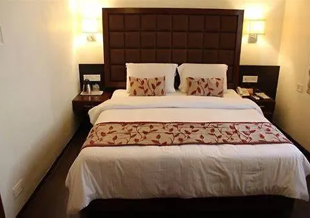 Ferienwohnung بناية Mahtt Schardscha Exterior foto